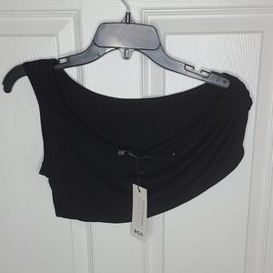 One shoulder boohoo crop top